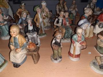 Oude beeldjes collectie beschikbaar voor biedingen