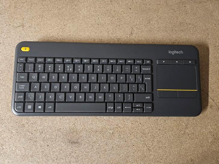 LOGITECH K400+ draadloos toetsenbord, Computers en Software, Toetsenborden, Zo goed als nieuw, Ophalen