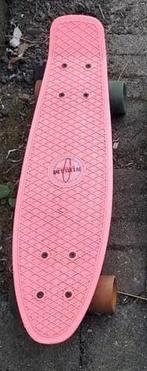 1x nijdam pennyboard roze, Ophalen, Zo goed als nieuw, Skateboard