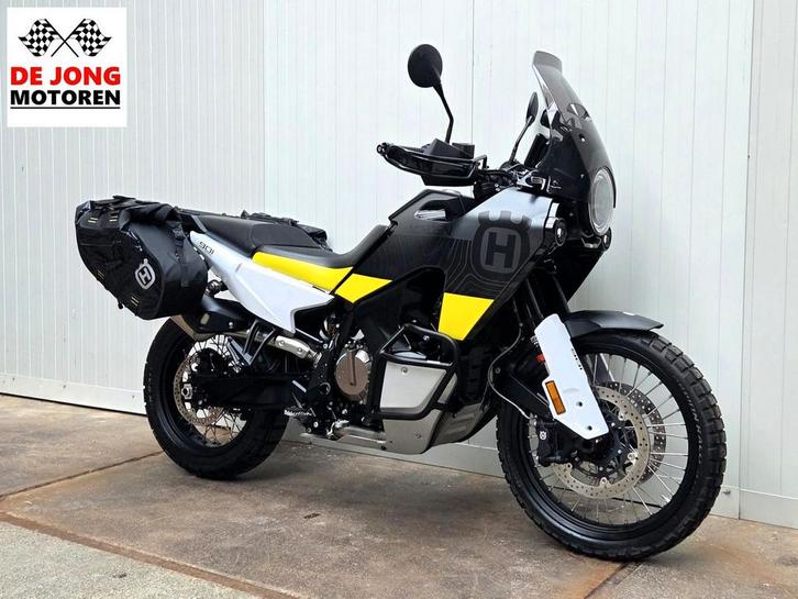 SCHITTERENDE HUSQVARNA NORDEN 901  2023  | HD-VIDEO!!, Motoren, Motoren | Husqvarna, Bedrijf, Overig, meer dan 35 kW, 2 cilinders