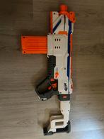 Nerf Modulus Mediator blaster vol automatisch, Kinderen en Baby's, Speelgoed | Buiten | Actiespeelgoed, Ophalen, Zo goed als nieuw