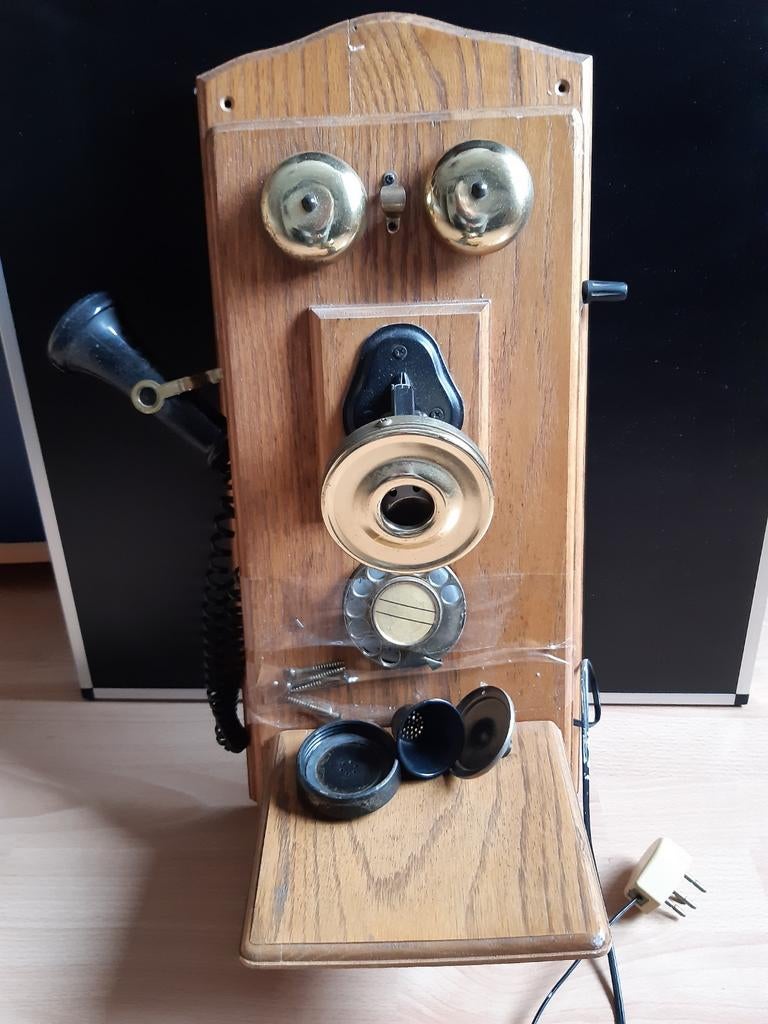 Antieke Houten Telefoon met Koperen Draaischijf - Opknapper, Telecommunicatie, Vaste telefoons | Niet Draadloos, Ophalen