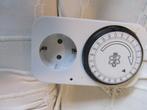 3 Tijdschakelaars, Doe-het-zelf en Verbouw, Elektra en Kabels, Ophalen, Gebruikt, Schakelaar