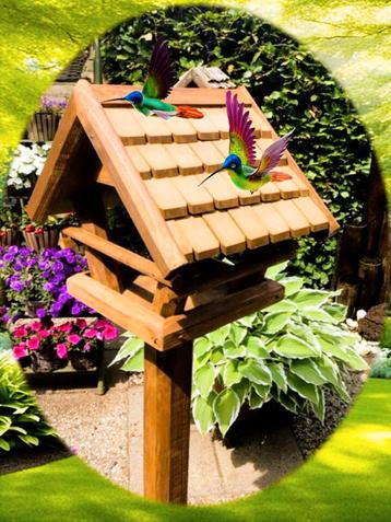 Vogelvoederhuisjes beschikbaar voor biedingen