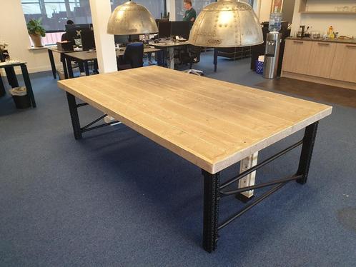 Uniek industrieel bureau,vergadertafel van steigerhout/staal, Huis en Inrichting, Bureaus, Nieuw, Bureau, Ophalen