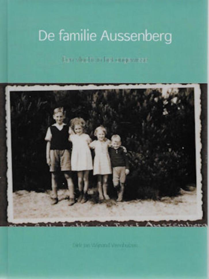 De familie Aussenberg - een vlucht in het ongewisse..., Boeken, Overige Boeken, Zo goed als nieuw, Ophalen of Verzenden