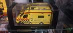 Ambulance 1:43 UMCG Groningen - Zeldzaam!, Hobby en Vrije tijd, Modelauto's | 1:18, Ophalen