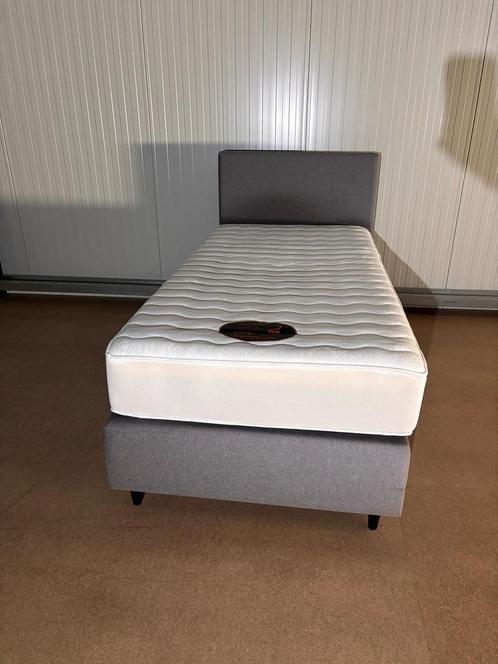 Perfecte Boxspring met matras 100x200, Huis en Inrichting, Slaapkamer | Boxsprings, Zo goed als nieuw, 200 cm, Tweepersoons, Ophalen of Verzenden