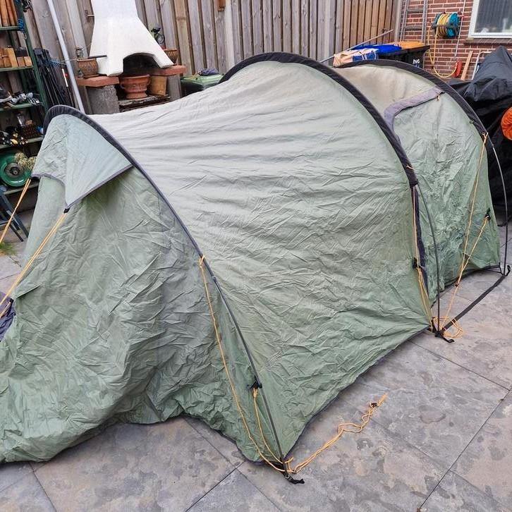 3 personen tunneltent VANGO OMEGA 350, Watersport en Boten, Hengelsport | Karpervissen, Zo goed als nieuw, Overige typen, Ophalen of Verzenden