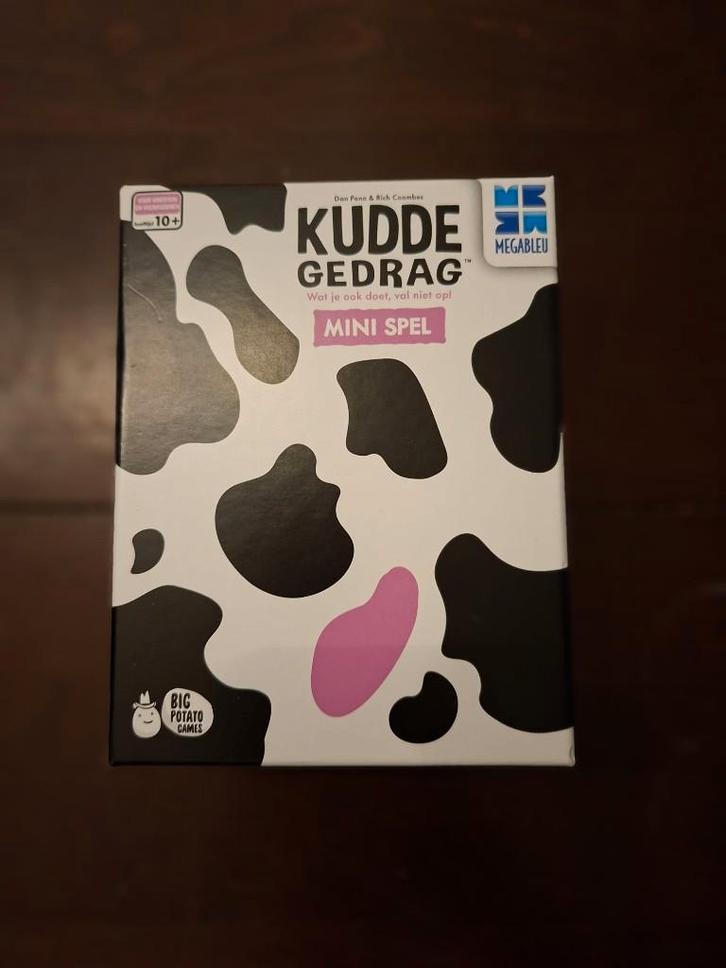 NIEUW - kuddegedrag - ongebruikt NU MAAR 10 euro, Hobby en Vrije tijd, Gezelschapsspellen | Bordspellen, Nieuw, Ophalen of Verzenden