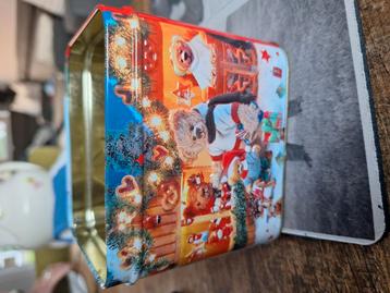 Kerst chocolade blik beschikbaar voor biedingen