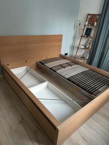 IKEA Bedframe met lattenbodems - afbeelding 1