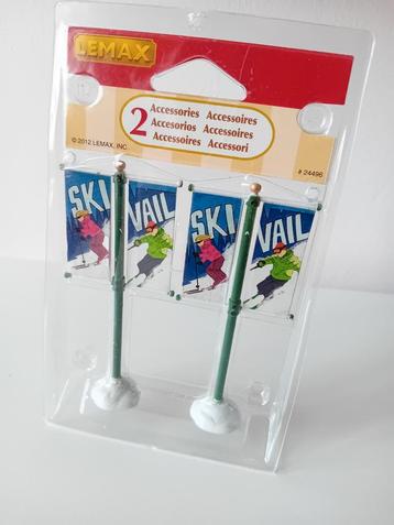 Lemax street pole banner, set of 2, Lemax figuur Kerstdorp beschikbaar voor biedingen