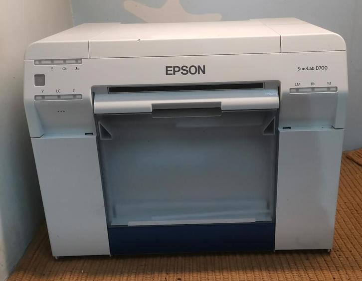 Epson SureLab D700 Fotoprinter, Computers en Software, Printers, Zo goed als nieuw, Fotoprinter, Overige technieken, Kleur printen