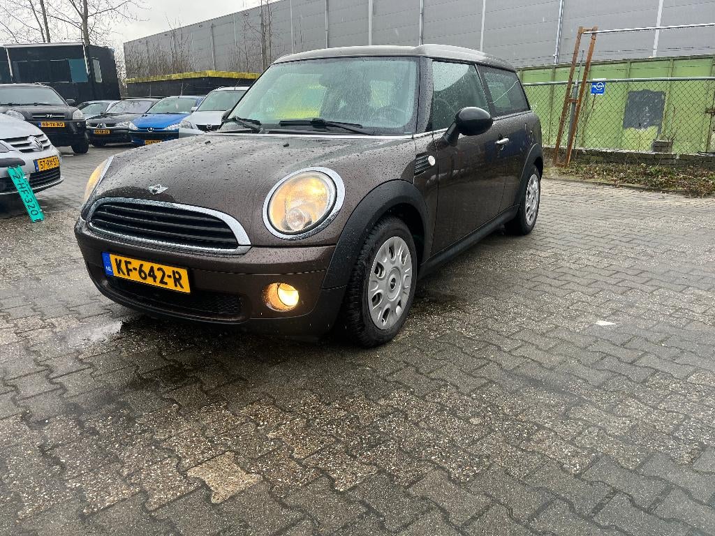 Mini clubman 2010 Bruin, Auto's, Mini, Bedrijf, ABS, Airbags, Airconditioning, Boordcomputer, Centrale vergrendeling, Elektrische buitenspiegels