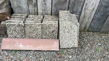 Gratis af te halen tegels grindtegels grind grint beschikbaar voor biedingen