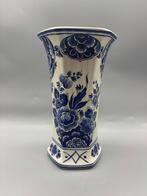 Trompetvaas Delfts Flora 50's, Antiek en Kunst, Antiek | Vazen, Ophalen of Verzenden