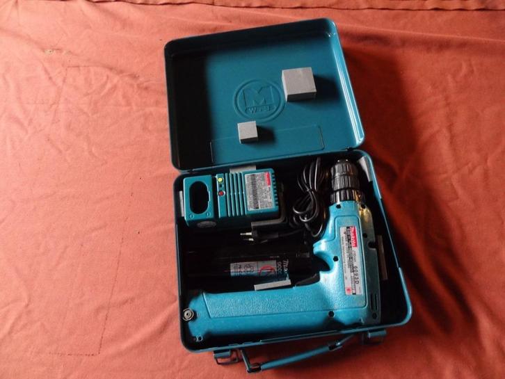 Makita snoerloze boormachine, Doe-het-zelf en Verbouw, Gereedschap | Boormachines, Gebruikt, Boormachine, Variabele snelheid, Ophalen of Verzenden