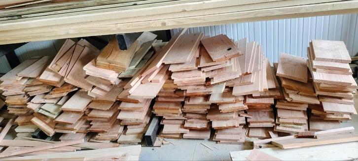 Grote partij klushout ..voor bv egel-en/of vogelhuisjes., Doe-het-zelf en Verbouw, Hout en Planken, Nieuw, Plank, Overige houtsoorten