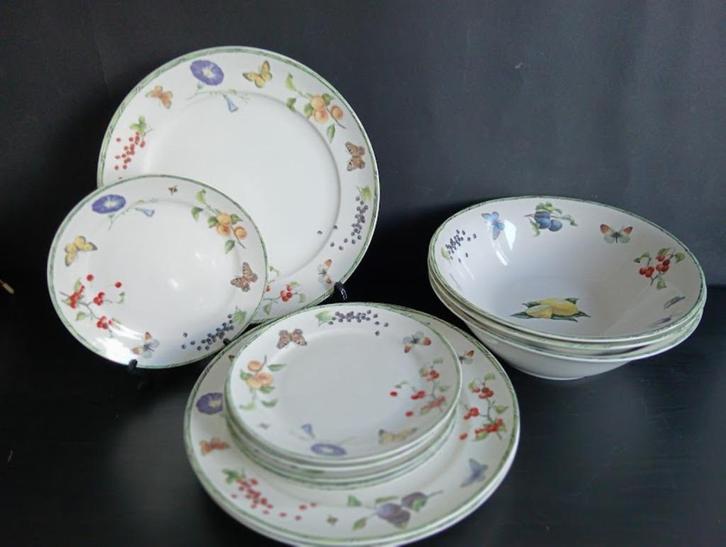 Servies onderdelen Janneke Brinkman fruit & flowers., Huis en Inrichting, Keuken | Servies, Zo goed als nieuw, Bord(en), Overige stijlen