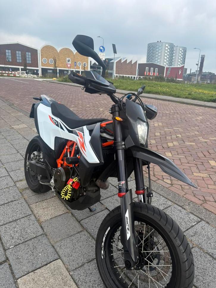 Ktm 690 smc r 2019 a2++ arrow uitlaat, Motoren, Motoren | KTM, Particulier, SuperMoto, 12 t/m 35 kW, 1 cilinder, Minimaal motorrijbewijs A2