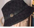 Gucci canvas bucket hat 56cm, Ophalen of Verzenden, Zo goed als nieuw, One size fits all