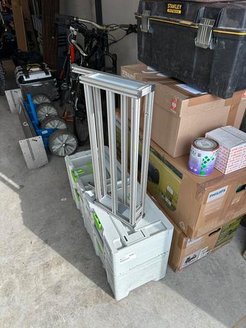 Transportainer kitkoker houder beschikbaar voor biedingen