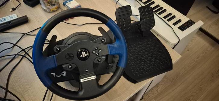 Thrustmaster T150 stuur + pedalen, Computers en Software, Joysticks, Gebruikt, Ophalen of Verzenden