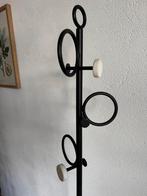 Sakari kapstok met marmer detail - Made, Ophalen, Hout, Wandkapstok, Minder dan 100 cm