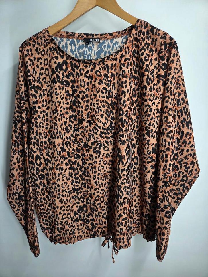 Norah Panterprint Blouse - Maat 44, Kleding | Dames, Blouses en Tunieken, Zo goed als nieuw, Maat 42/44 (L), Bruin, Ophalen of Verzenden