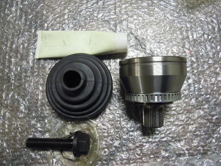 aandrijfas vw passat aandrijfas audi a 4  va 1995, Auto-onderdelen, Remmen en Aandrijving, Ford, Seat, Volkswagen, Gebruikt, Ophalen of Verzenden