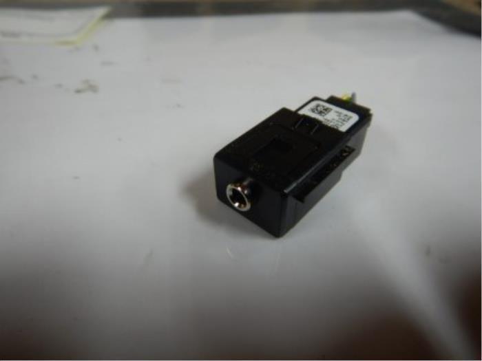 AUX/USB aansluiting Volkswagen Golf (22732788), Auto-onderdelen, Overige Auto-onderdelen, Gebruikt, Ophalen
