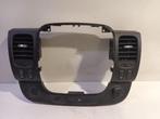 Dashboard luchtrooster links Opel Vivaro, Auto-onderdelen, Dashboard en Schakelaars, Onderdelen@venauto.nl, Van der Ven Autorecycling B.V.