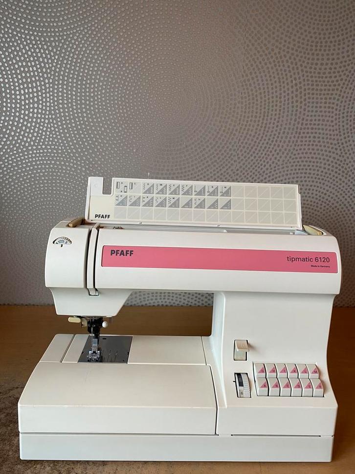 NAAIMACHINE PFAFF TIPMATIC 6120 MET IDT DUBBEL TRANSPORT, Hobby en Vrije tijd, Naaimachines en Toebehoren, Gebruikt, Naaimachine