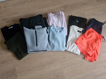 Kledingpakket heren beschikbaar voor biedingen