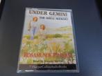 ROSAMUNDE PILCHER - UNDER GEMINI (2 CASSETTEBANDJES), Rosamunde Pilcher, Ophalen of Verzenden, Cassette, Volwassene