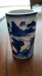 Antieke Chinese Borstelpot Blauw-Wit Landschap, Ophalen of Verzenden