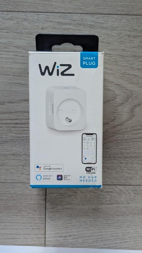 Smart Plug WiZ, Doe-het-zelf en Verbouw, Elektra en Kabels, Zo goed als nieuw, Stekker, Ophalen of Verzenden