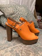 Miezko peeptoe plateauzolen, Oranje, Ophalen of Verzenden, Zo goed als nieuw, Schoenen met hoge hakken