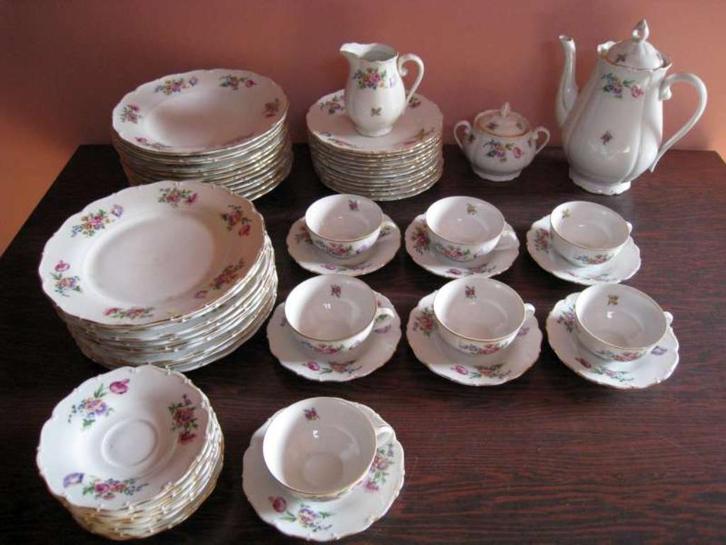 Vintage porselein servies 57 stuk Slavkov Czechoslovakia, Antiek en Kunst, Antiek | Servies los, Ophalen of Verzenden