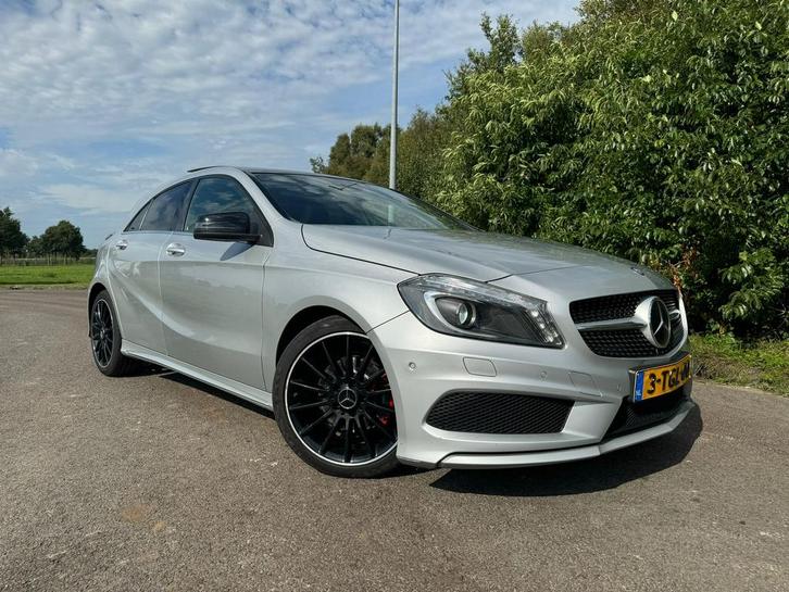 Mercedes-Benz A-Klasse A180 1.6 Blue EFF Aut7 2014 Grijs, Auto's, Mercedes-Benz, Particulier, A-Klasse, Benzine, C, Hatchback