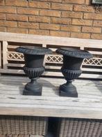 2 x tuinvaas gietijzer 40 cm, Tuin en Terras, Ophalen of Verzenden, Zo goed als nieuw