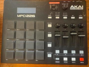 Akai MPD226 MIDI Pad Controller beschikbaar voor biedingen