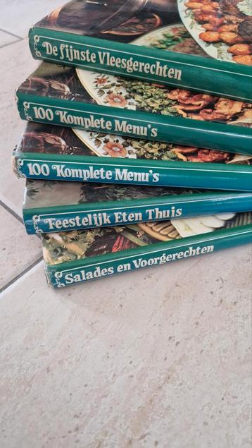 Koken Zonder Grenzen - Set Kookboeken beschikbaar voor biedingen