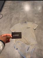 Essentials Set - Dark Oatmeal -size S shirt defected, Ophalen of Verzenden, Nieuw, Maat 46 (S) of kleiner