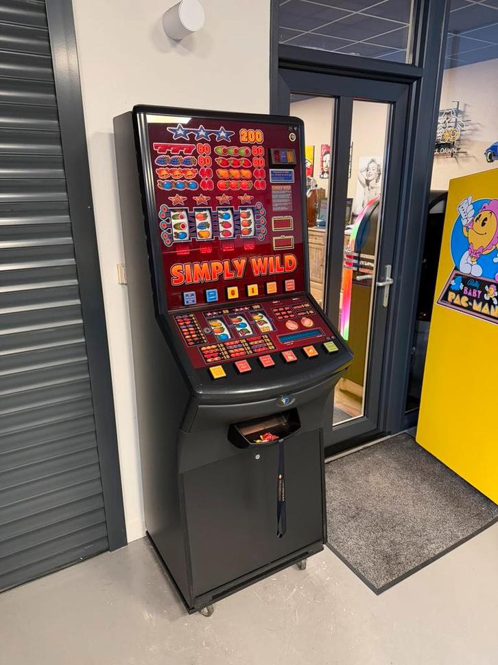 Prachtige gokkast Simply Wild net service gehad, Verzamelen, Automaten | Gokkasten en Fruitautomaten, Gebruikt, Euro, Met sleutels