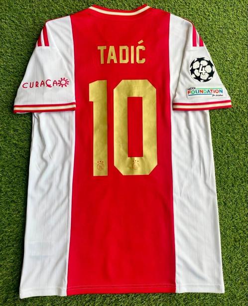 Tadic Ajax Amsterdam maat m seizoen 22/23 nieuwstaat, Verzamelen, Sportartikelen en Voetbal, Zo goed als nieuw, Shirt, Ajax, Verzenden