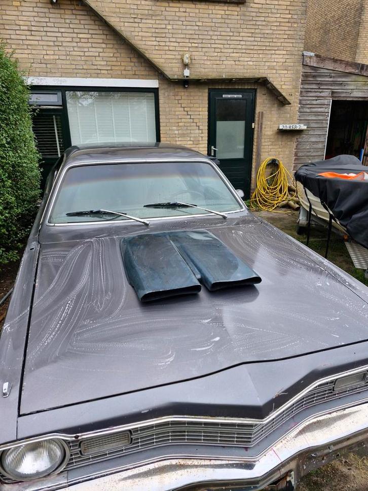 Plymouth duster uit 1972, Auto's, Dodge, Particulier, Dart, Benzine, Coupé, Handgeschakeld, Zilver of Grijs, Zwart, Achterwielaandrijving