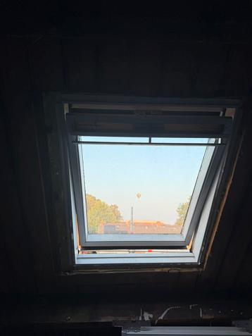 2 velux dakramen beschikbaar voor biedingen