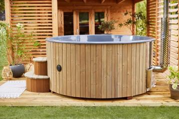 Hottub deluxe ø200 cm Thermowood showmodel beschikbaar voor biedingen